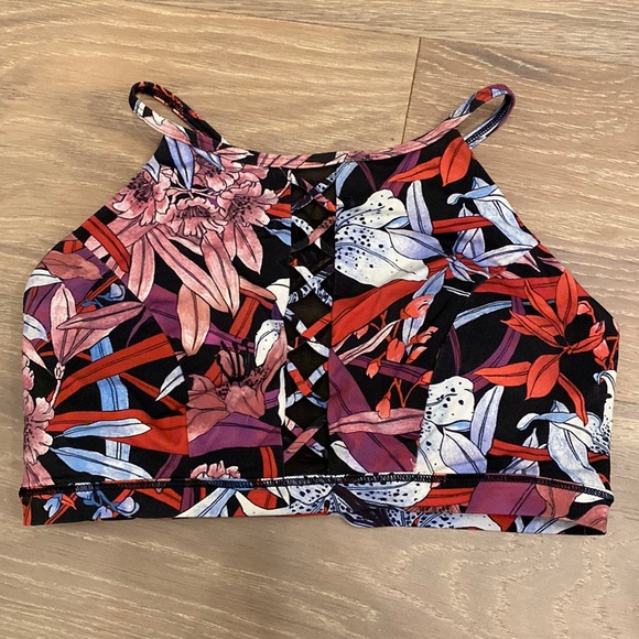 lululemon athletica Other - Lululemon Bikini Top